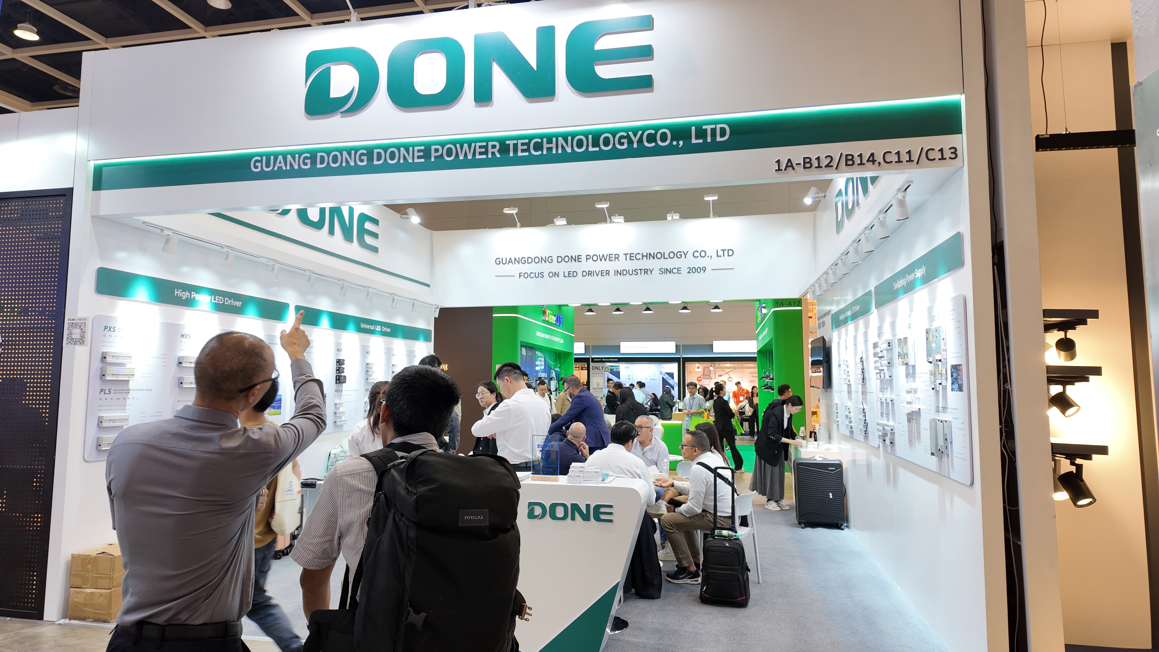 Two Shows Conclude, Intelligence Illuminates the Future | DONE Power Leads New Trends in Smart Drivers at Hong Kong Lighting Fair